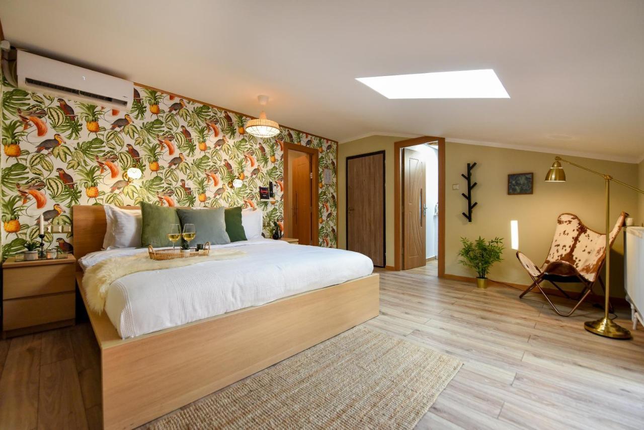 Plants Attic Studio - Best Location - Old Town Bukareszt Zewnętrze zdjęcie