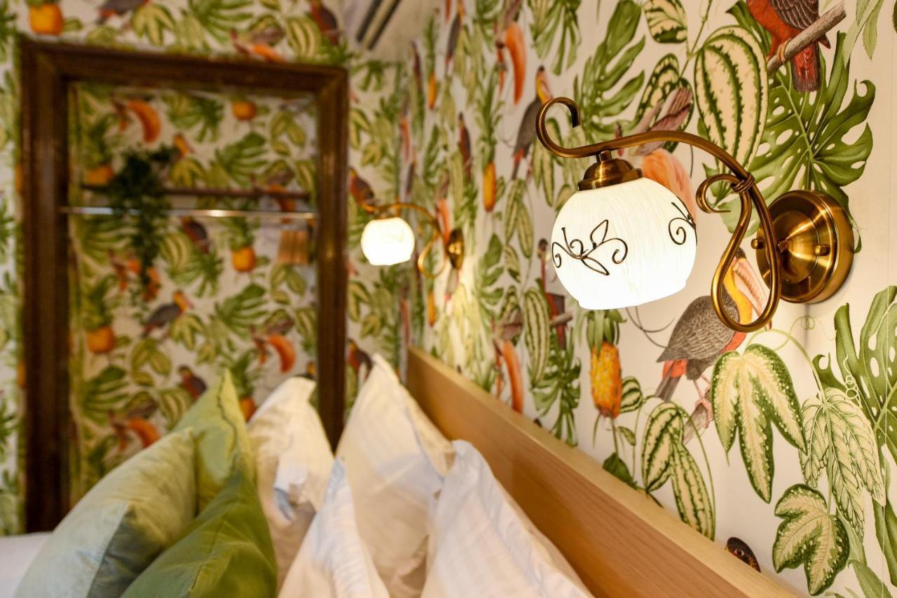 Plants Attic Studio - Best Location - Old Town Bukareszt Zewnętrze zdjęcie
